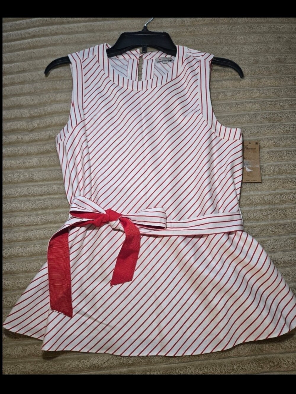 Cremieux Women's Sleeveless Striped Blouse Size Small Red and White